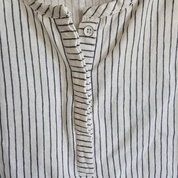 Size 8 White Linen Dress - Picture 3 of 9